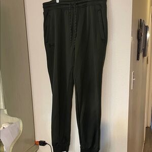 Under Armour Men's Dark Green Joggers